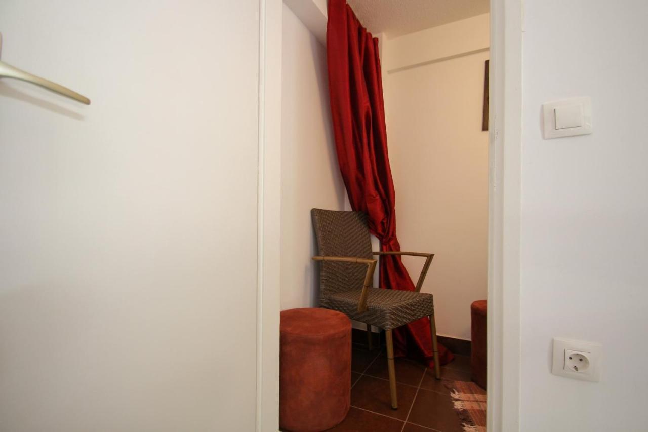 Carla Guest House Novigrad Istria Exteriör bild