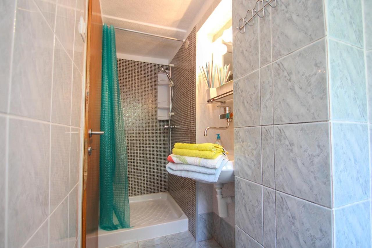 Carla Guest House Novigrad Istria Exteriör bild