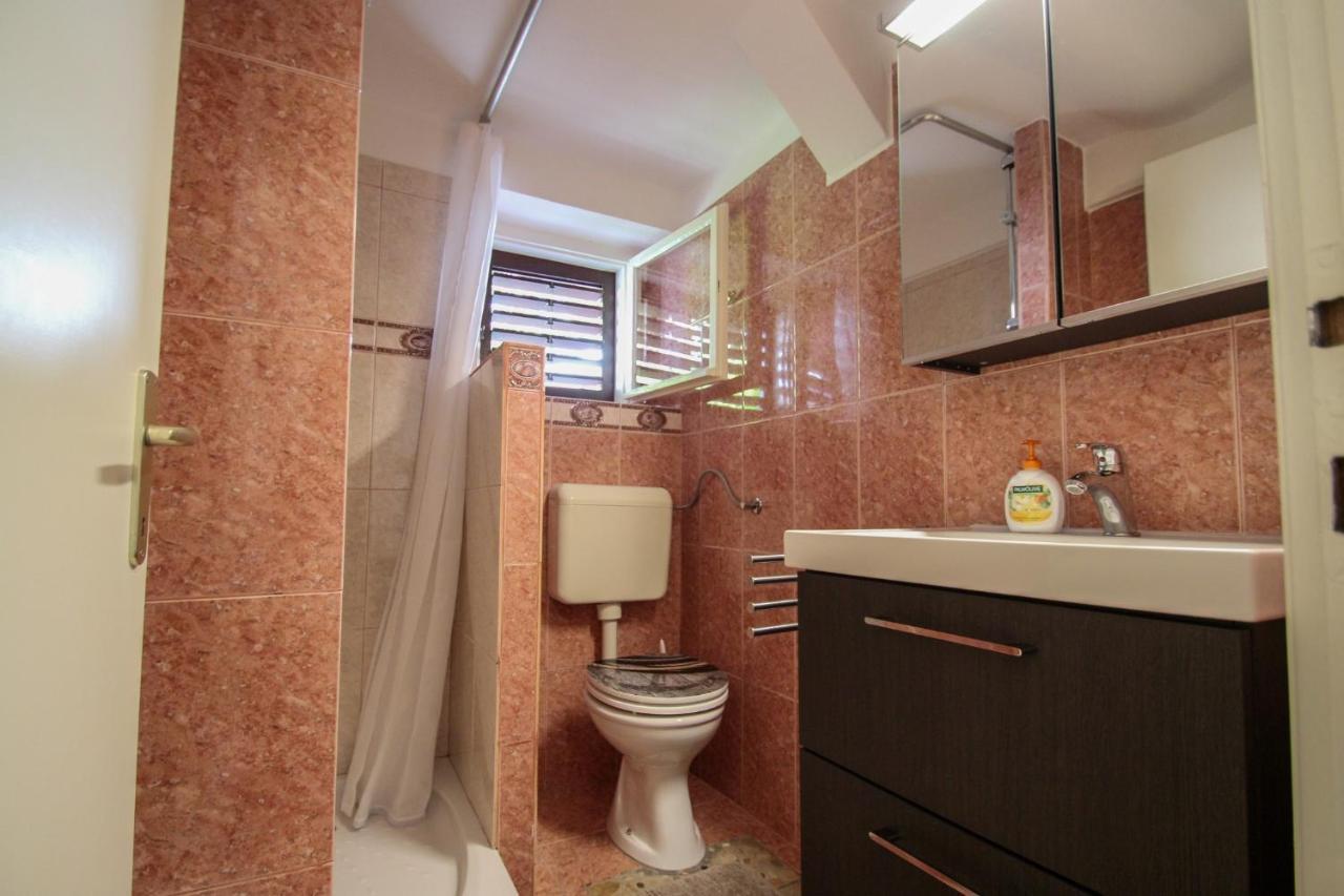 Carla Guest House Novigrad Istria Exteriör bild